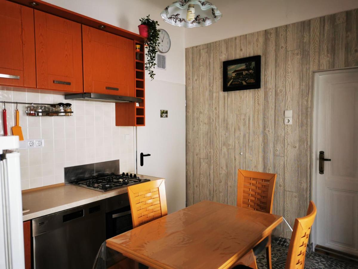 Lehel Apartman Keszthely Exteriör bild